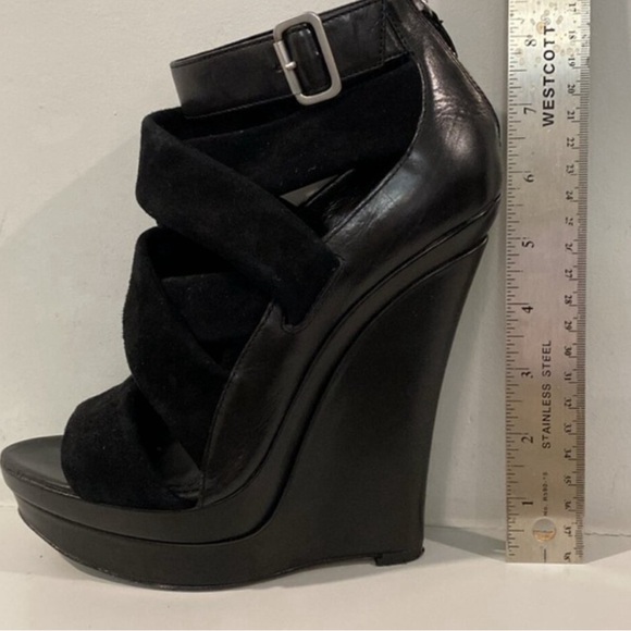 Rachel Zoe suede wedge sandals - Picture 8 of 8